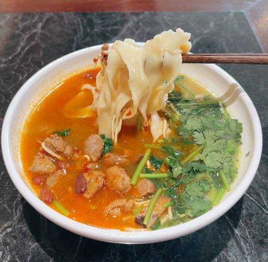 鸡丁烩面Mushroom and Chicken Noodle Soup